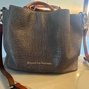Dooney & Burke Embossed Lizard Large Barlow Bag